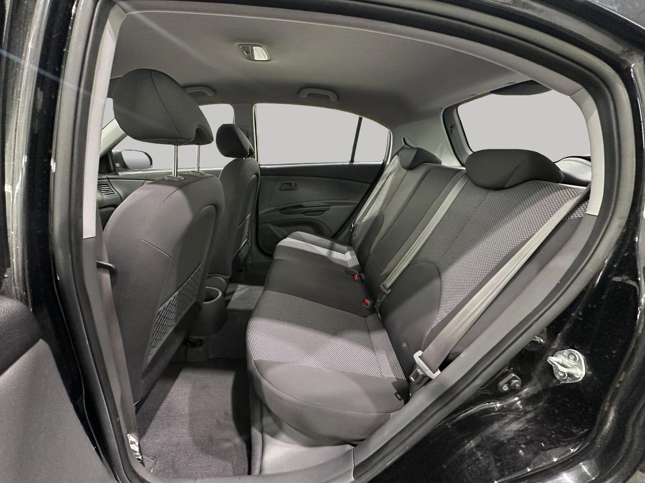 2011 Kia Rio EX Convenience | Reverse Cam Photo