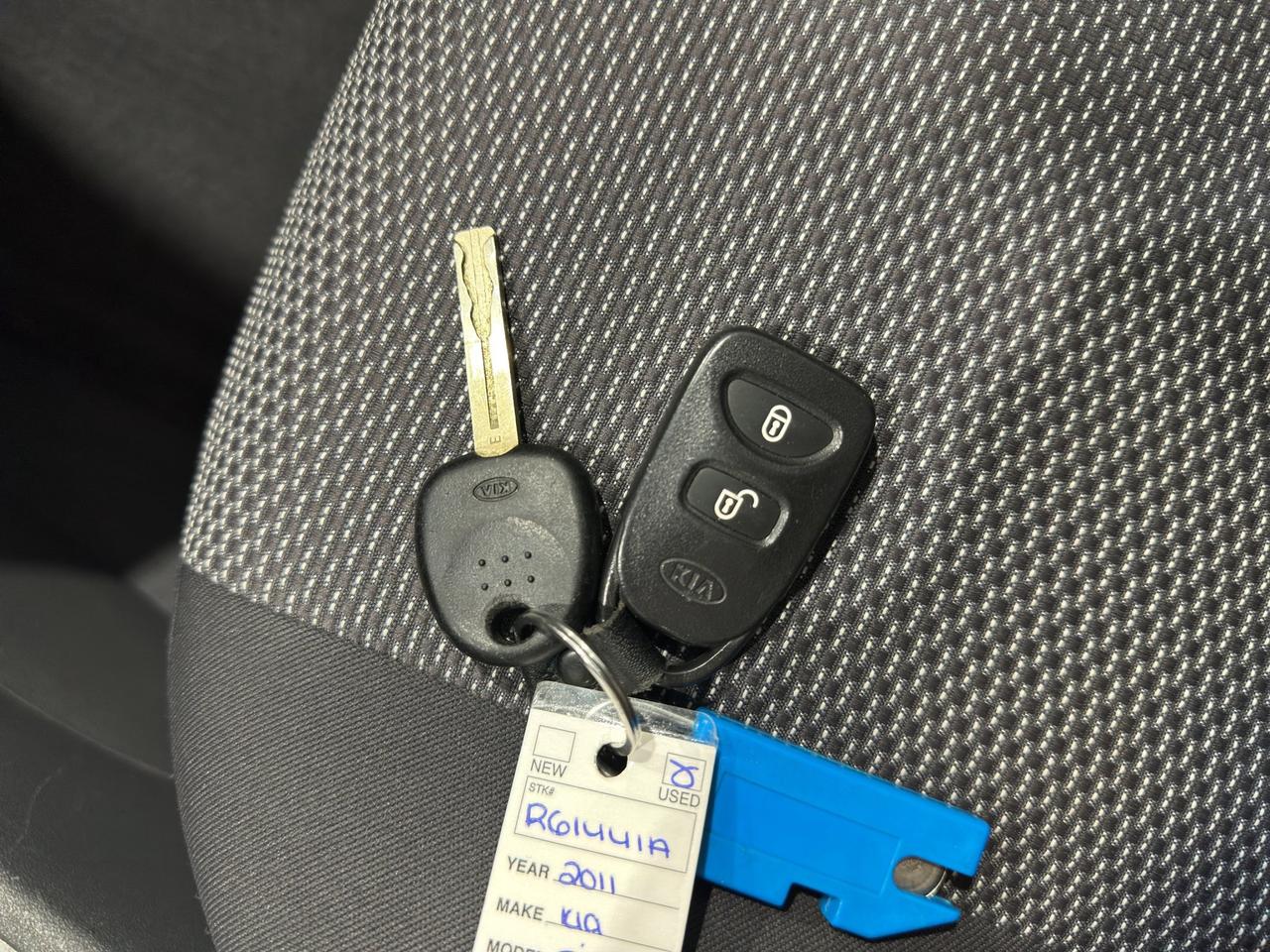2011 Kia Rio EX Convenience | Reverse Cam Photo