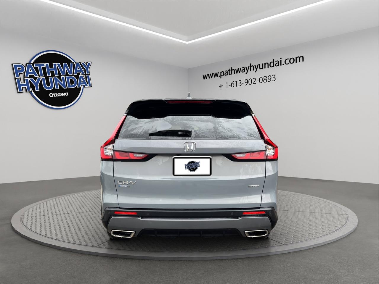 2023 Honda CR-V Hybrid Touring | Reverse Cam | Heated Seats Photo4