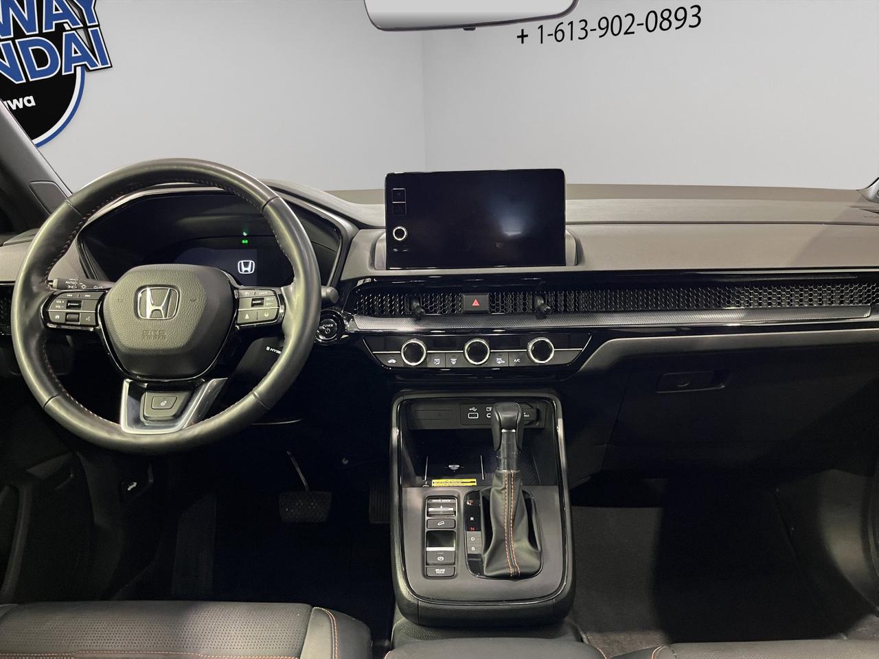 2023 Honda CR-V Hybrid Touring | Reverse Cam | Heated Seats Photo
