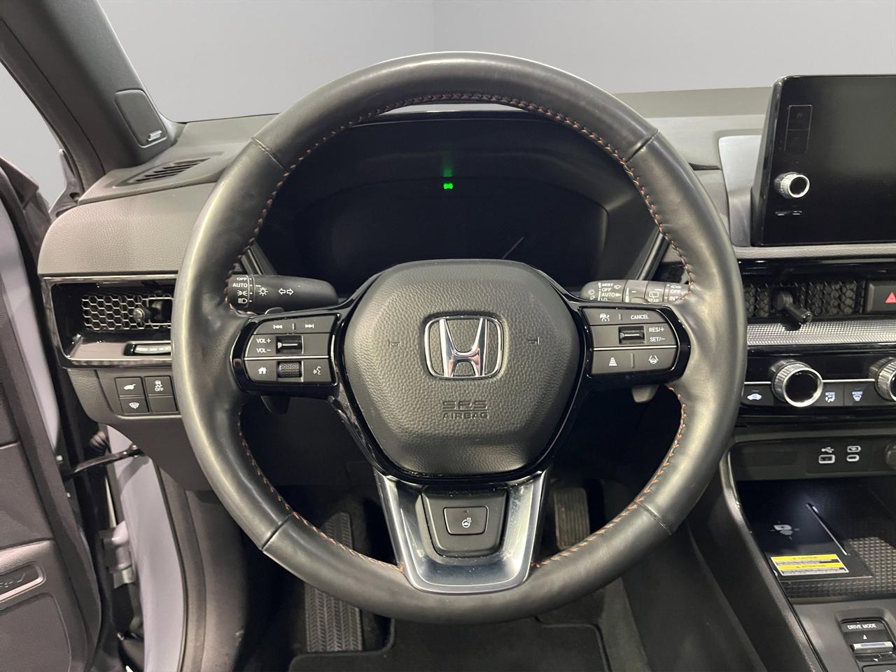 2023 Honda CR-V Hybrid Touring | Reverse Cam | Heated Seats Photo