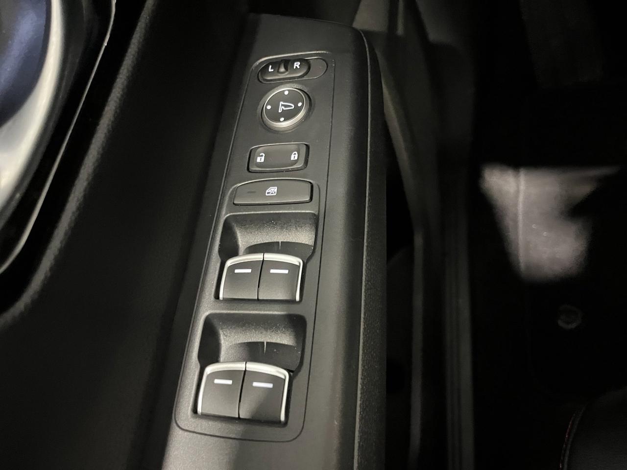 2023 Honda CR-V Hybrid Touring | Reverse Cam | Heated Seats Photo