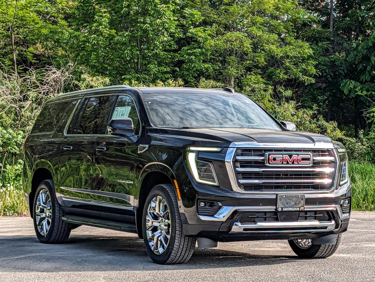 2026 GMC Yukon XL Elevation Photo