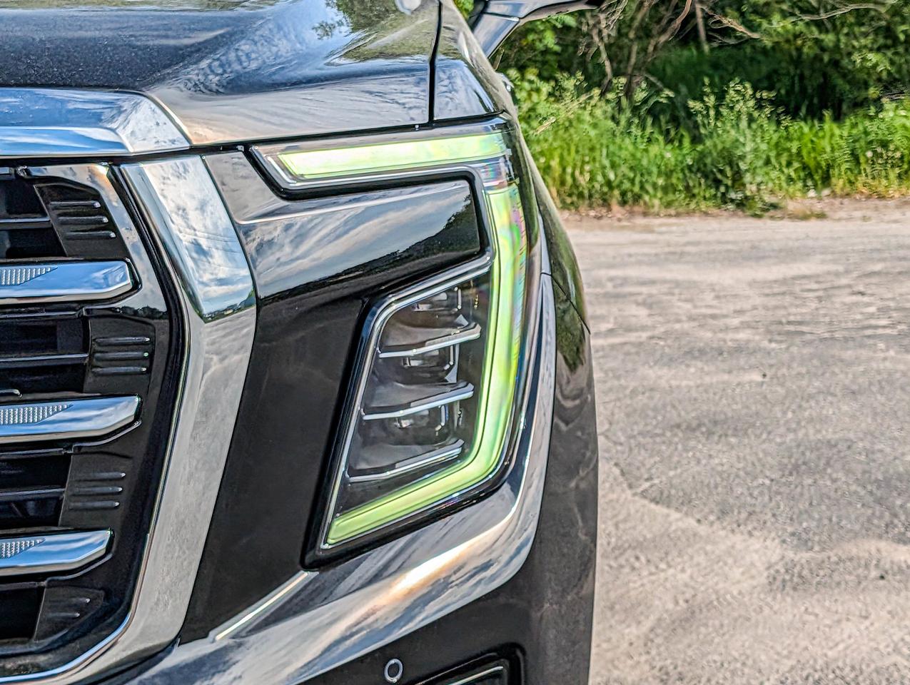 2026 GMC Yukon XL Elevation Photo