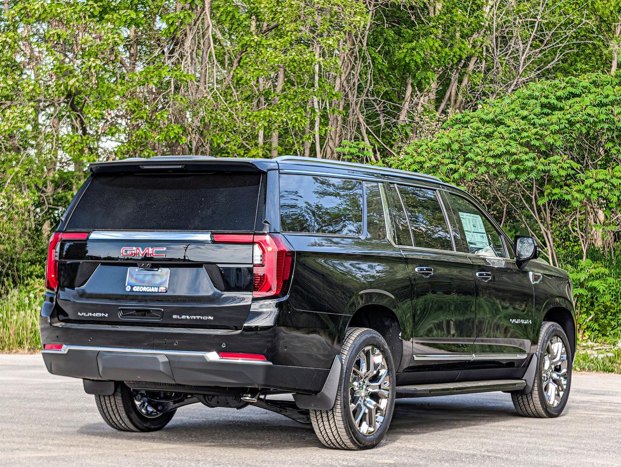 2026 GMC Yukon XL Elevation Photo