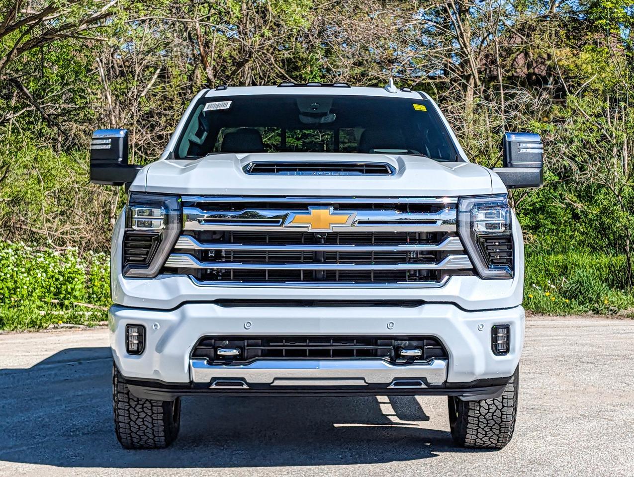 2026 Chevrolet SILVERADO 2500HD High Country Photo