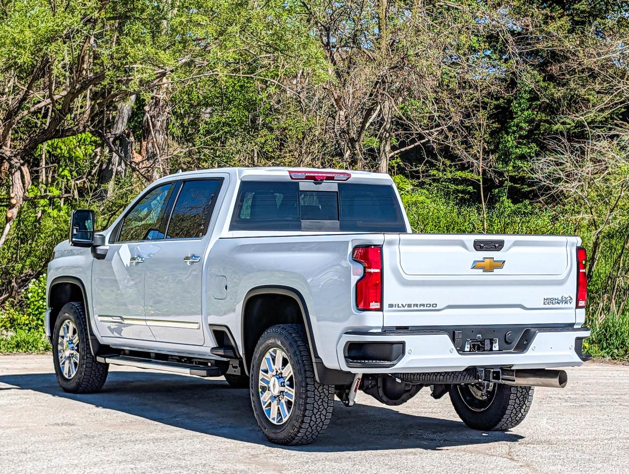 2026 Chevrolet SILVERADO 2500HD High Country Photo