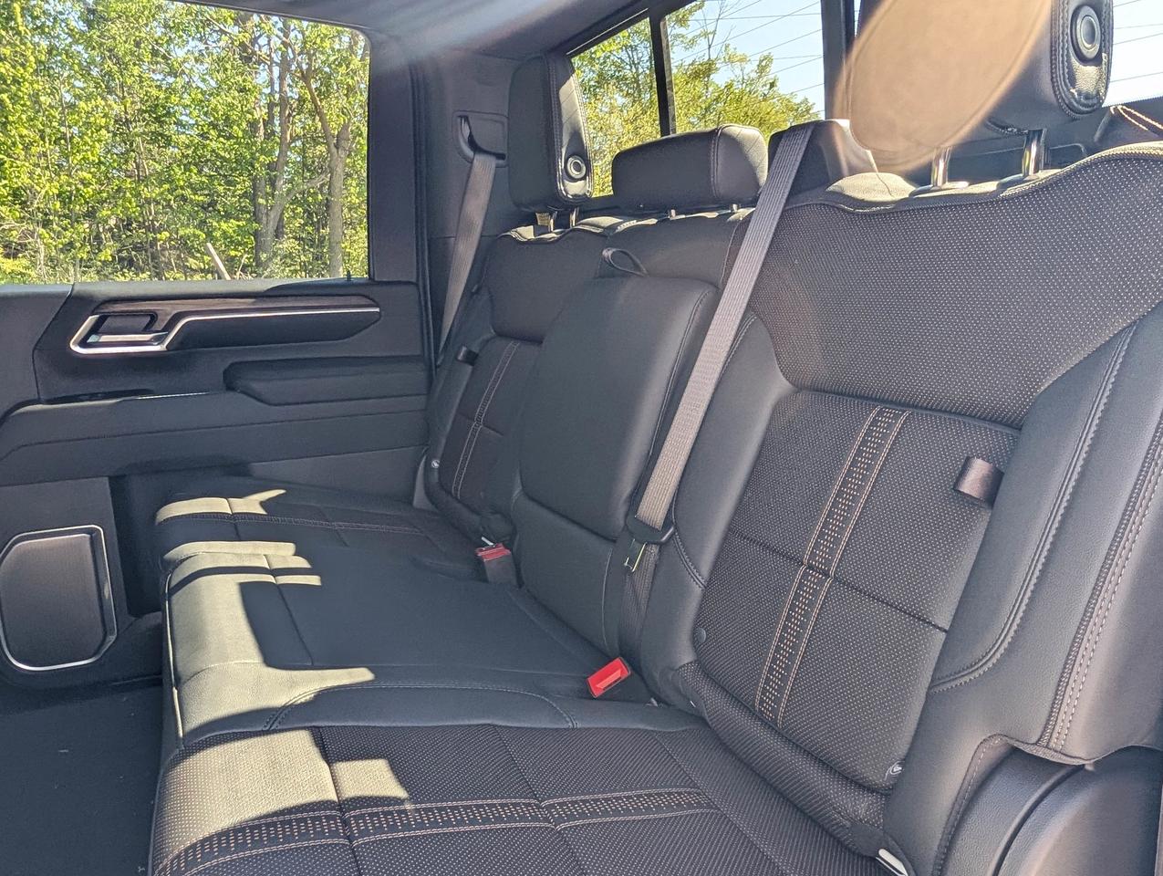 2026 Chevrolet SILVERADO 2500HD High Country Photo