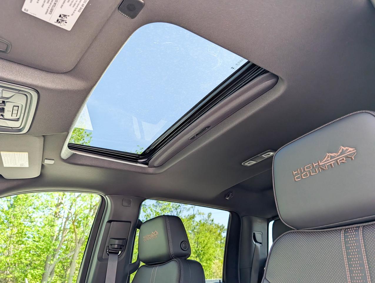 2026 Chevrolet SILVERADO 2500HD High Country Photo