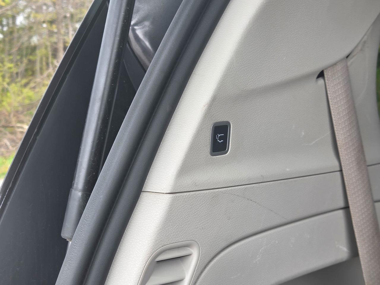 2023 Chrysler Pacifica Limited Photo