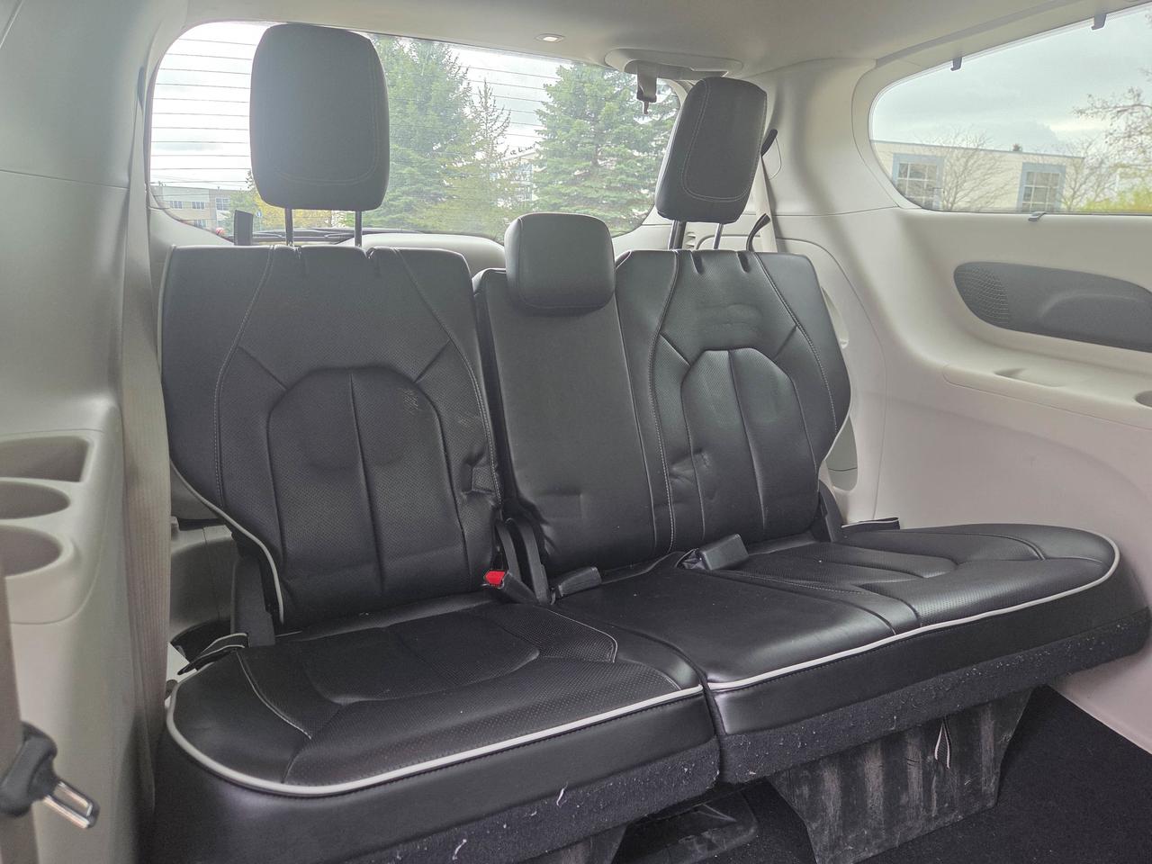 2023 Chrysler Pacifica Limited Photo