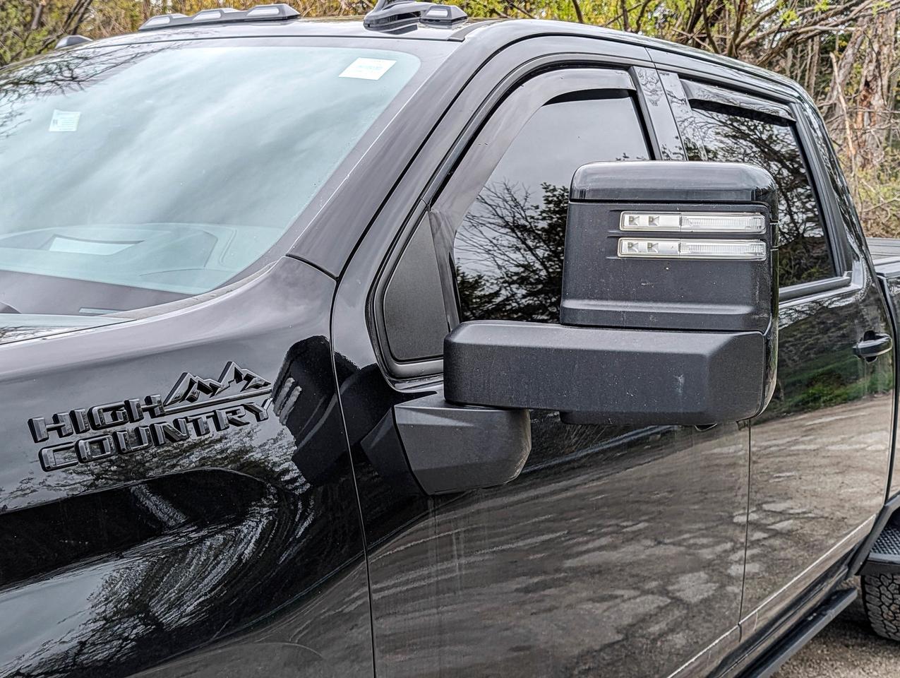 2024 Chevrolet SILVERADO 2500HD High Country Photo