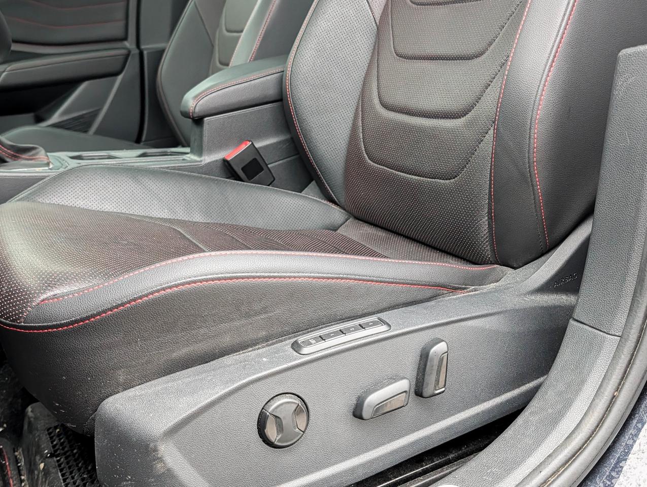 2023 Volkswagen Jetta GLI  Photo