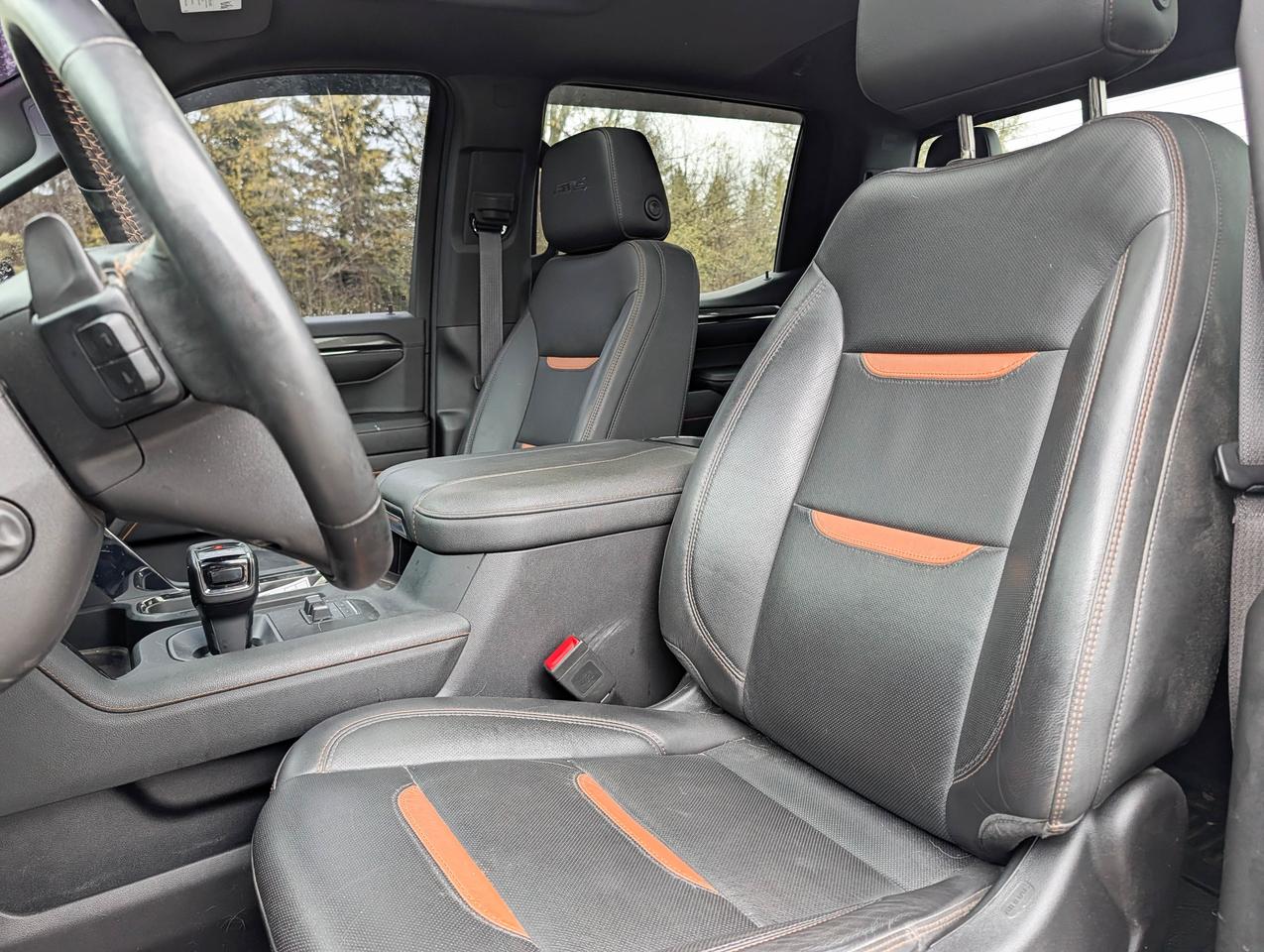 2024 GMC Sierra 1500 AT4 Photo