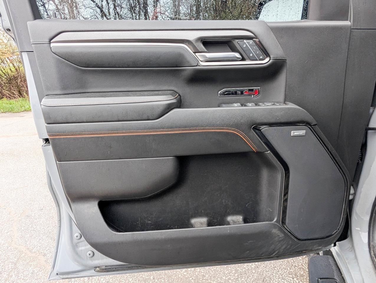 2024 GMC Sierra 1500 AT4 Photo