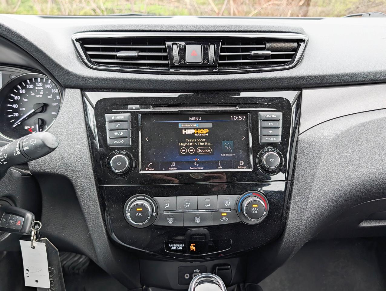 2022 Nissan Qashqai S Photo
