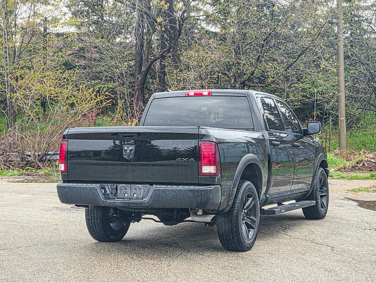 2024 RAM 1500 Classic WARLOCK Photo