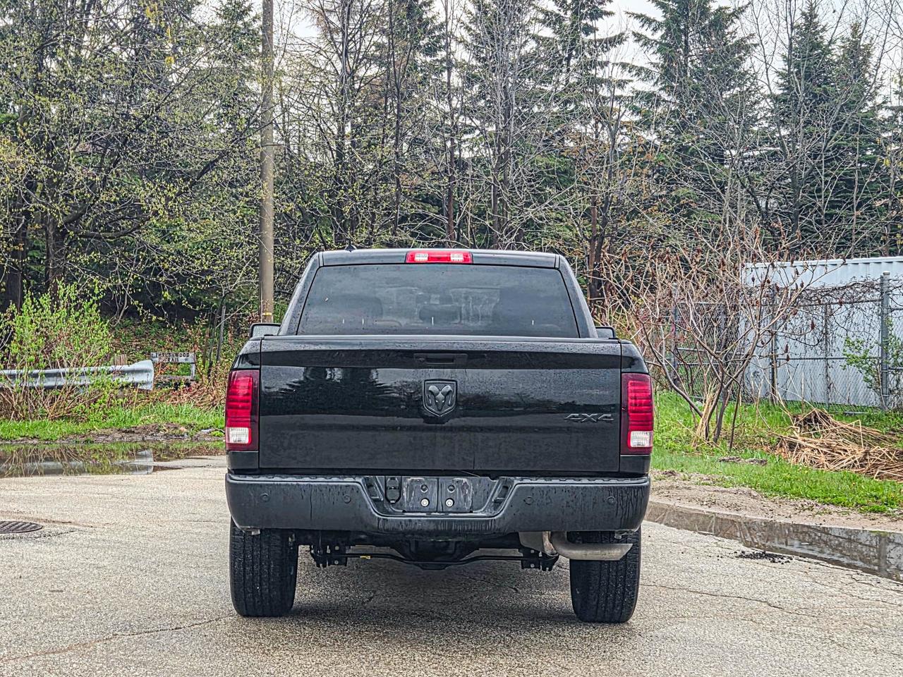2024 RAM 1500 Classic WARLOCK Photo