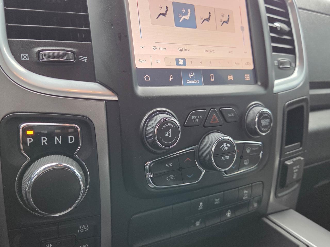 2024 RAM 1500 Classic WARLOCK Photo