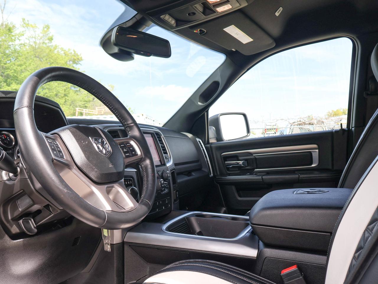 2024 RAM 1500 Classic WARLOCK Photo