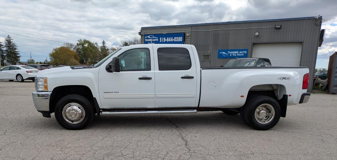 2014 Chevrolet Silverado 3500 LT Photo