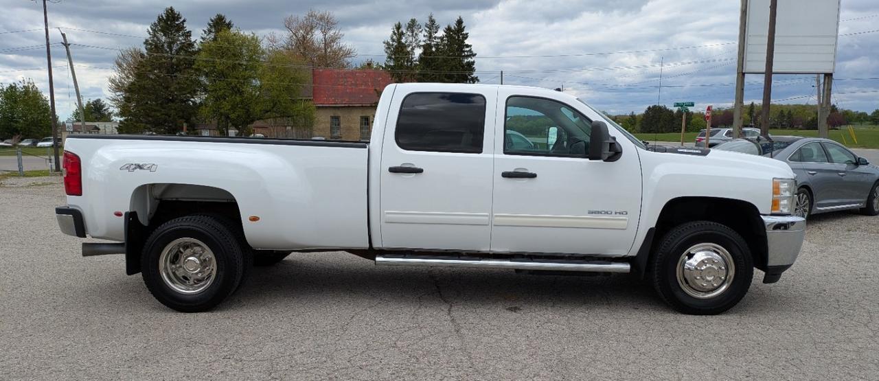 2014 Chevrolet Silverado 3500 LT Photo