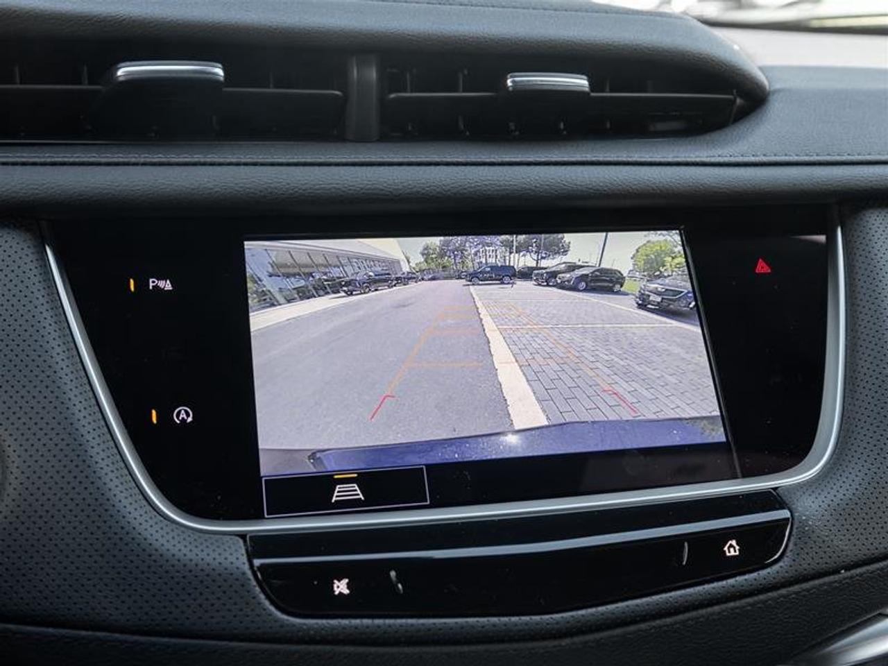 2026 Cadillac XT5 Luxury Photo