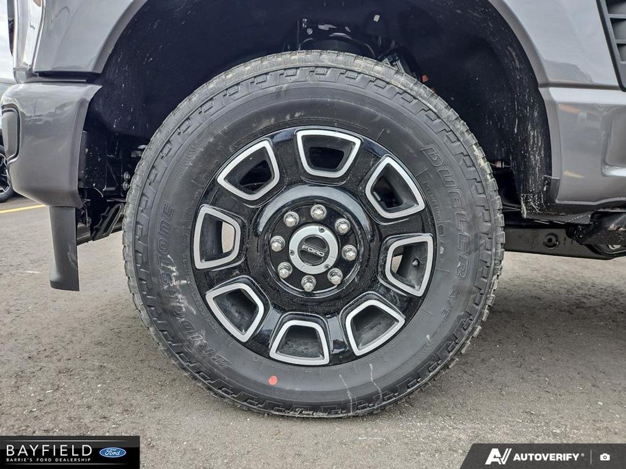 2026 Ford SUPER DUTY F-250 SRW Platinum 4WD Crew Cab 6.75' Box Photo