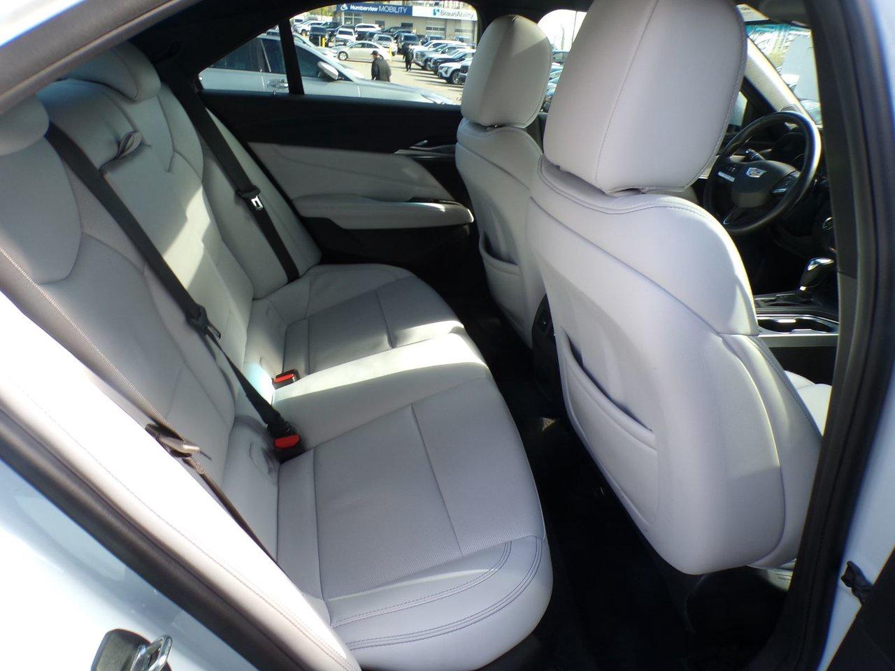 2022 Cadillac CT4 Premium Luxury Photo