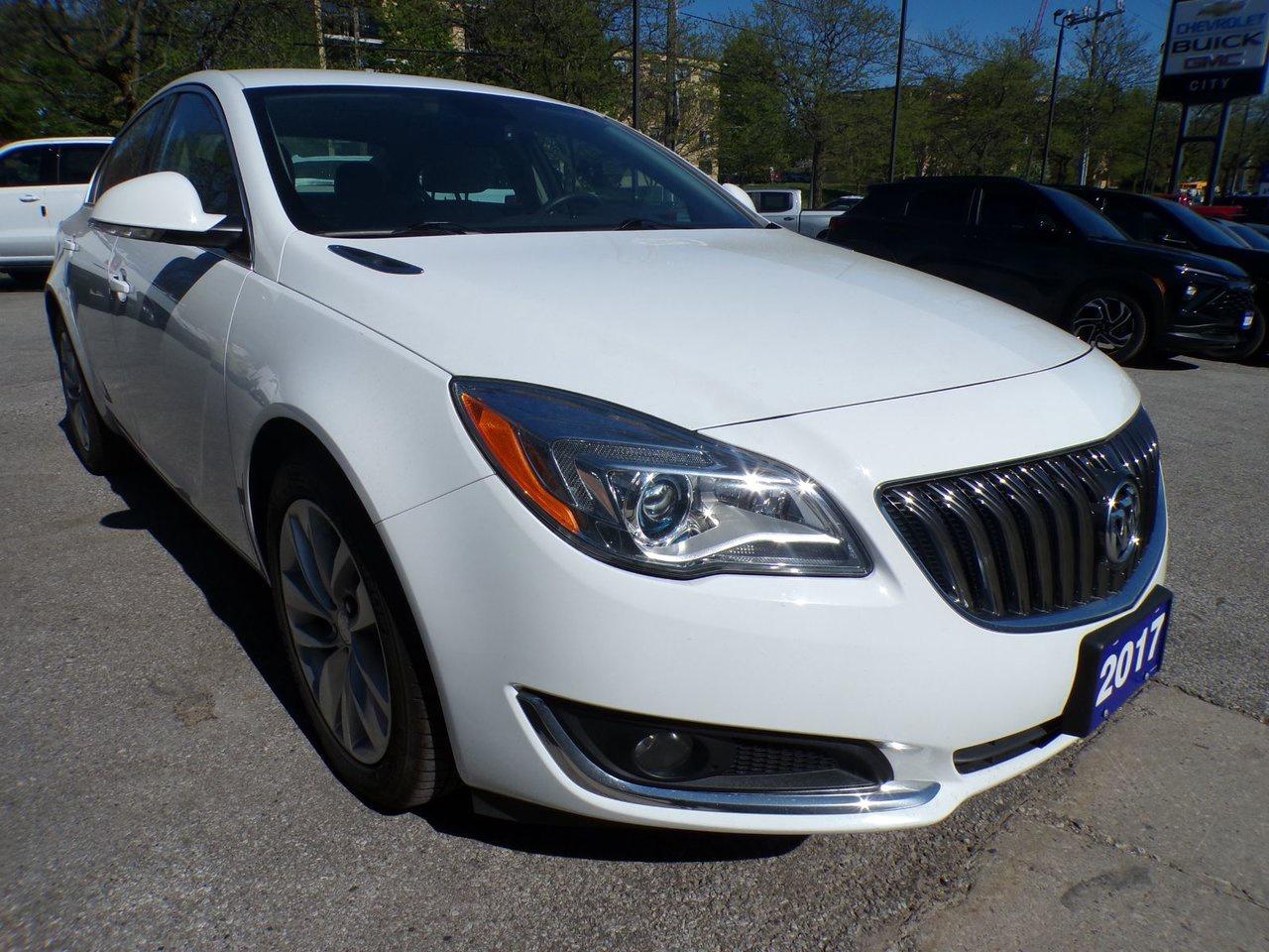 2017 Buick Regal AWD Premium II Photo