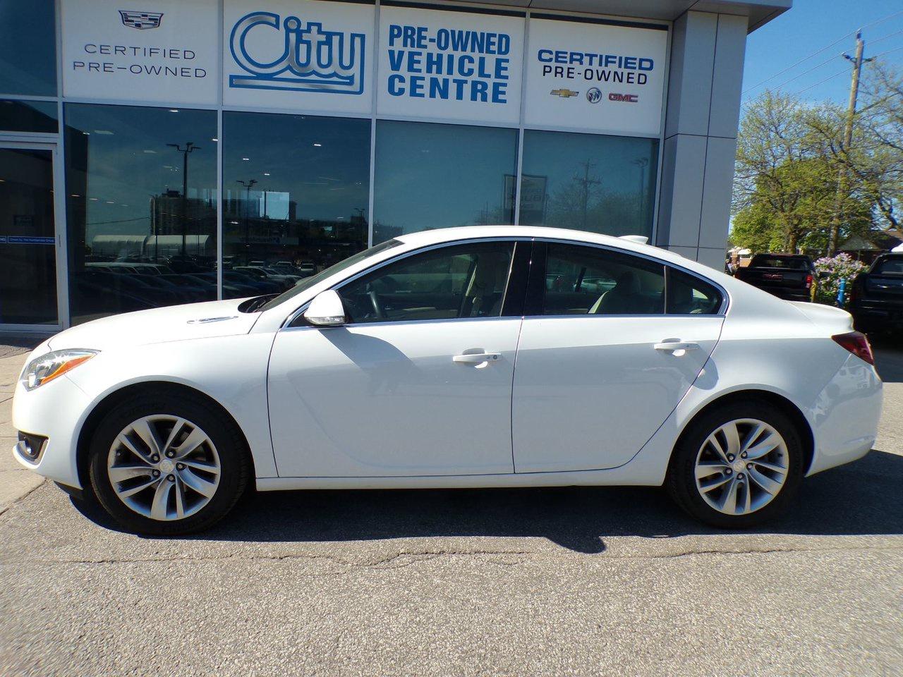 2017 Buick Regal AWD Premium II Photo