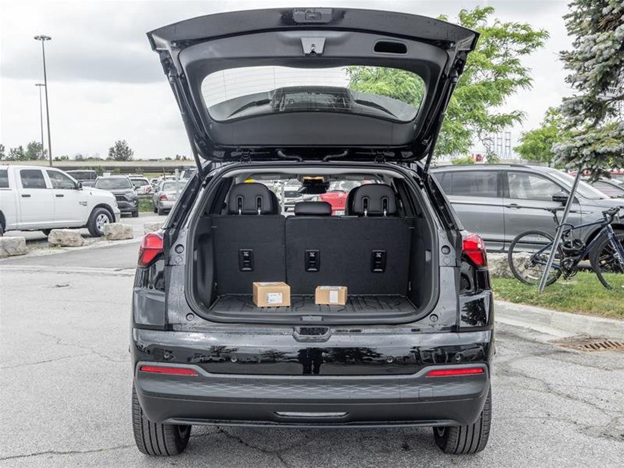 2027 Chevrolet Bolt RS Photo