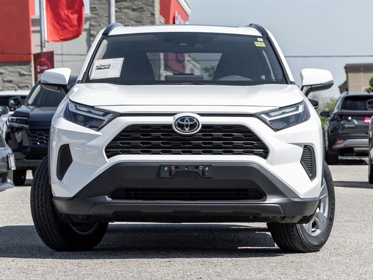 2025 Toyota RAV4 Hybrid XLE AWD Sunroof | Backup Cam | Heated Seats | XLE Photo