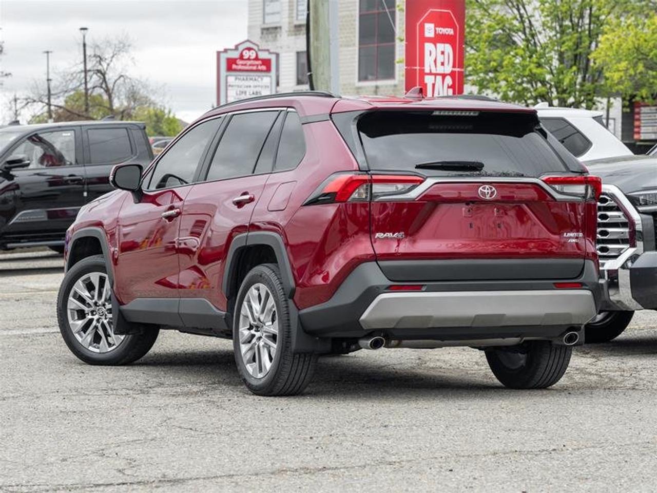 2025 Toyota RAV4 Limited AWD Sunroof | JBL Audio | Vented Seats | Front Cam | AWD Photo4