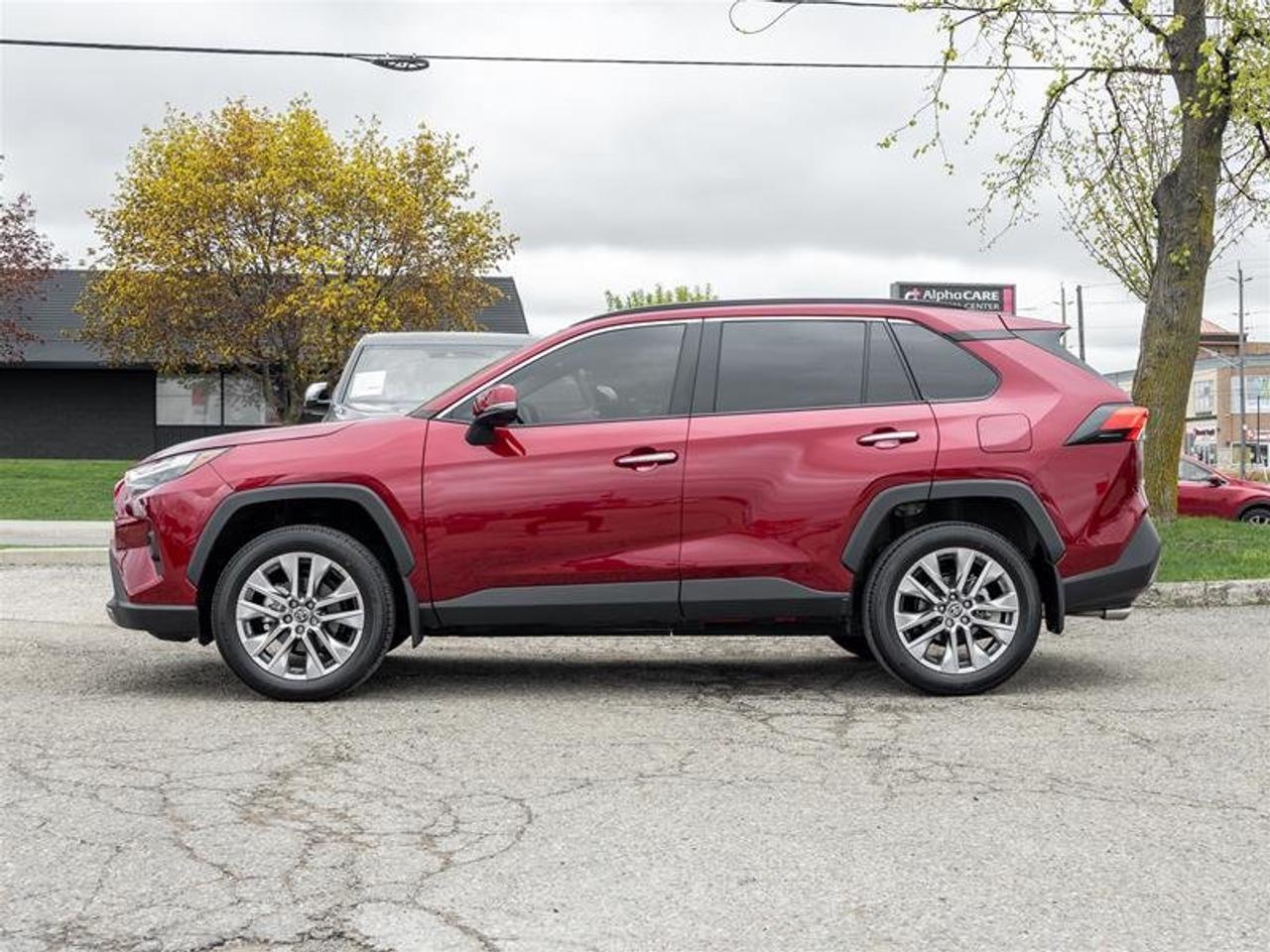 2025 Toyota RAV4 Limited AWD Sunroof | JBL Audio | Vented Seats | Front Cam | AWD Photo