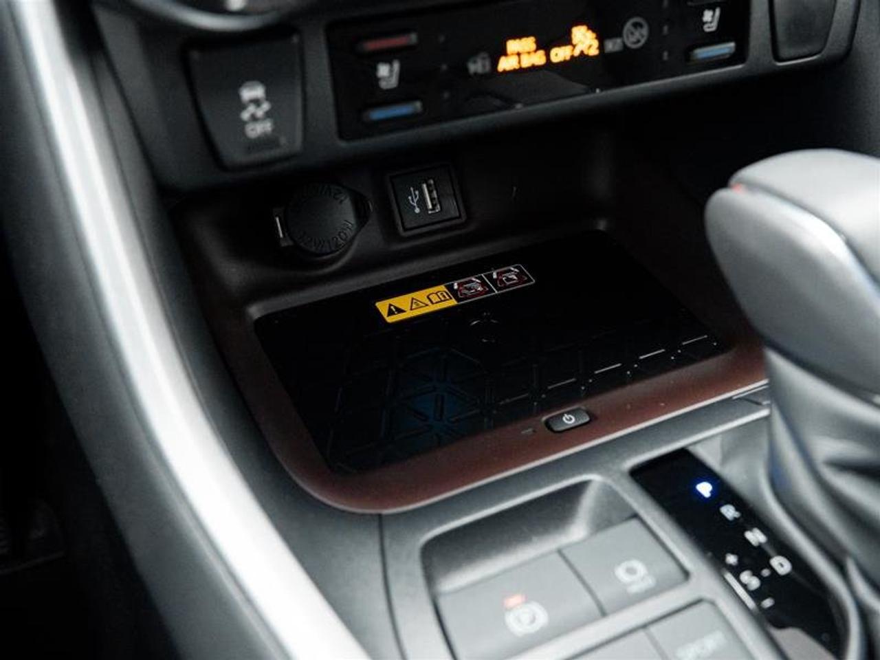 2025 Toyota RAV4 Limited AWD Sunroof | JBL Audio | Vented Seats | Front Cam | AWD Photo