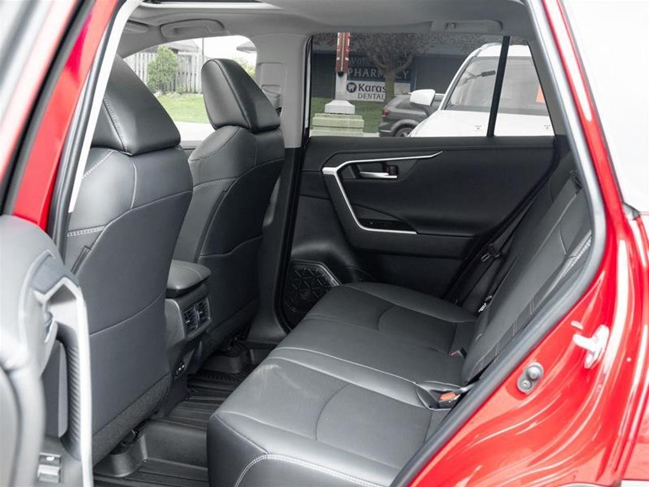 2025 Toyota RAV4 Limited AWD Sunroof | JBL Audio | Vented Seats | Front Cam | AWD Photo