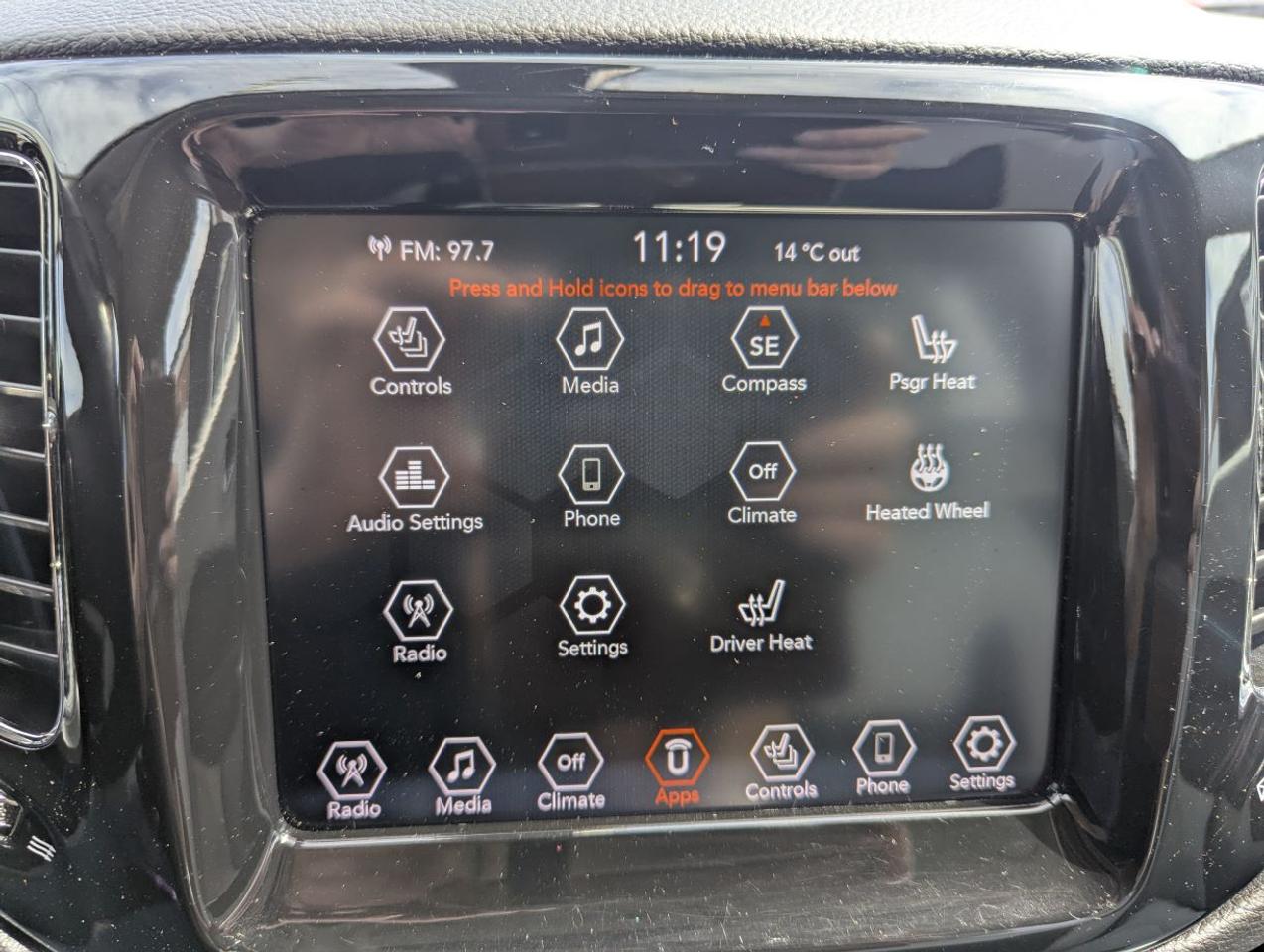 2020 Jeep Compass Limited WITH LEATHER!! Photo
