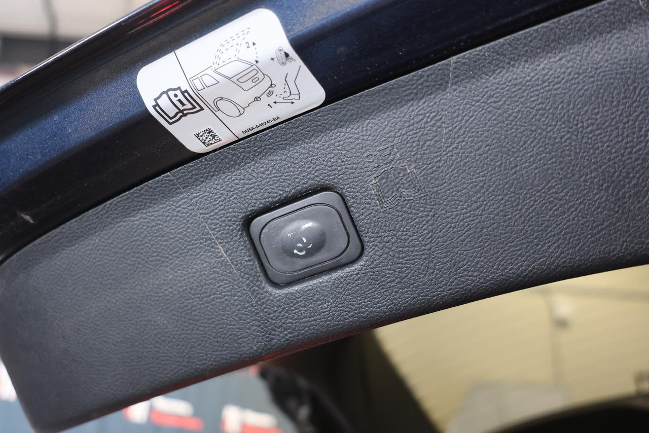 2017 Ford Edge Titanium AWD - PANO|NAVI|CAMERA|BLINDSPOT Photo