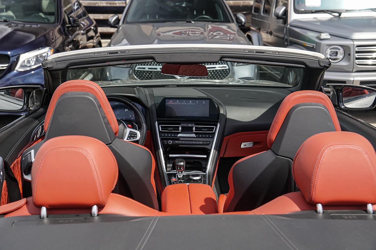 2020 BMW M8 Cabriolet CONVERTIBLE |CARBON FIBER|HUD|RED INT Photo