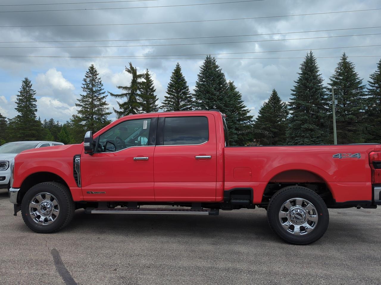 2026 Ford F-250 Lariat Crew Cab 4x4 Photo2