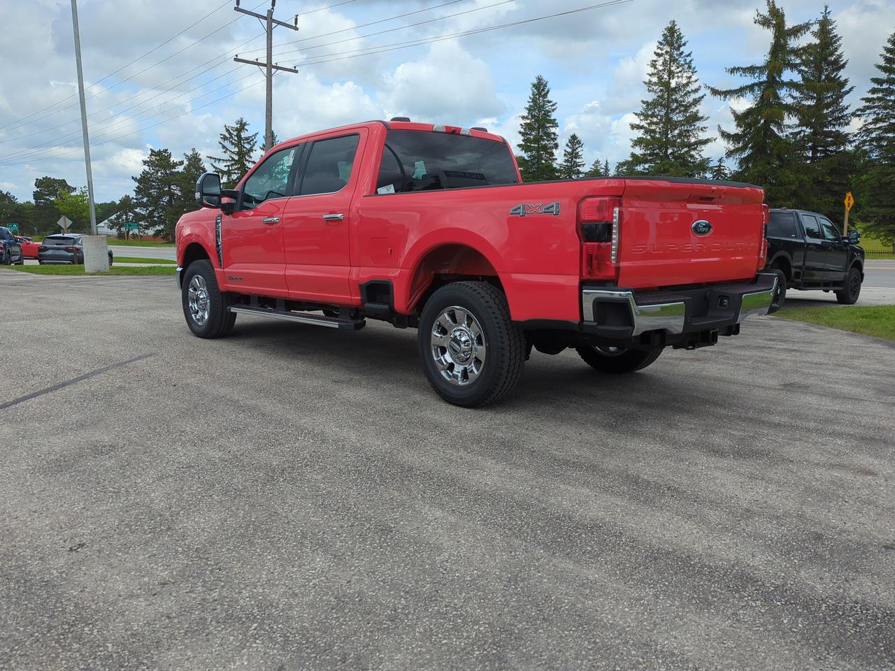 2026 Ford F-250 Lariat Crew Cab 4x4 Photo3