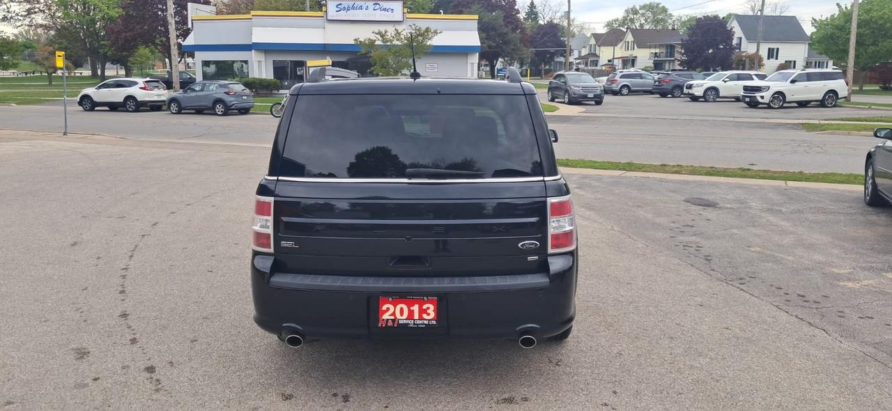 2013 Ford Flex SEL Photo