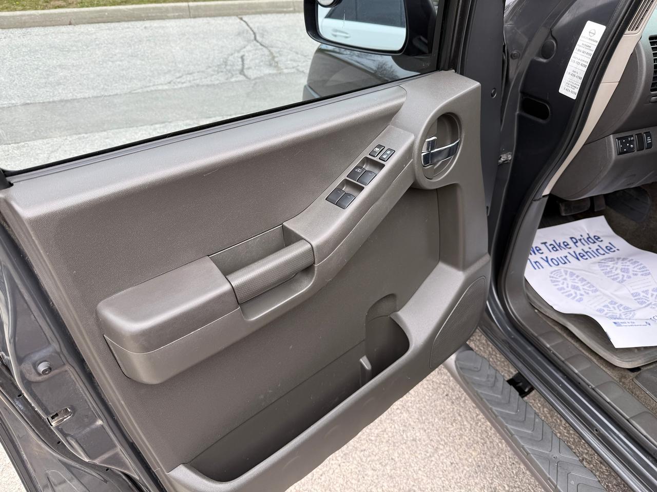 2012 Nissan Xterra PRO-4X,NO ACCIDENTS,SERVICE RECORDS,CERTIFIED ! Photo