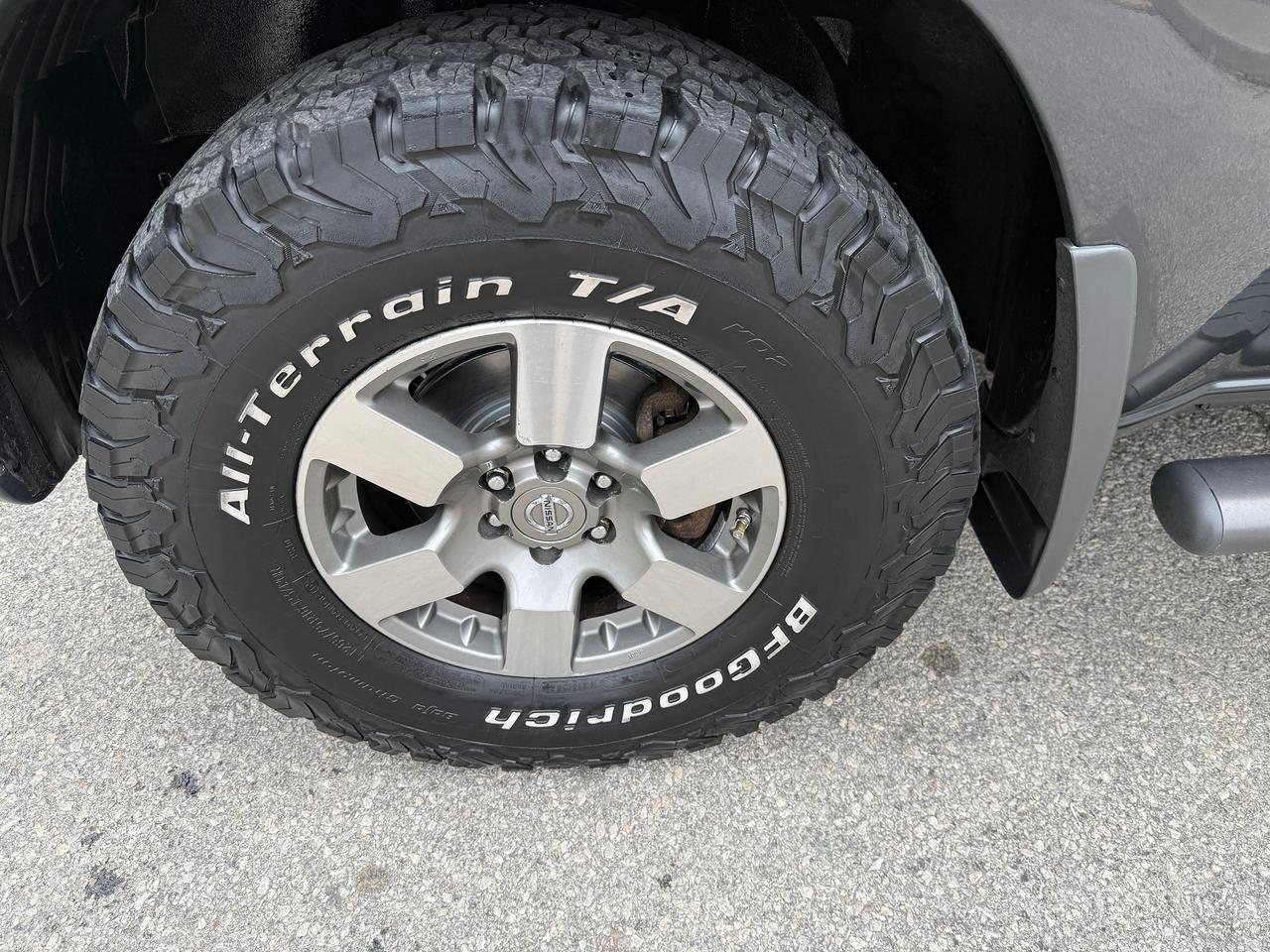 2012 Nissan Xterra PRO-4X,NO ACCIDENTS,SERVICE RECORDS,CERTIFIED ! Photo