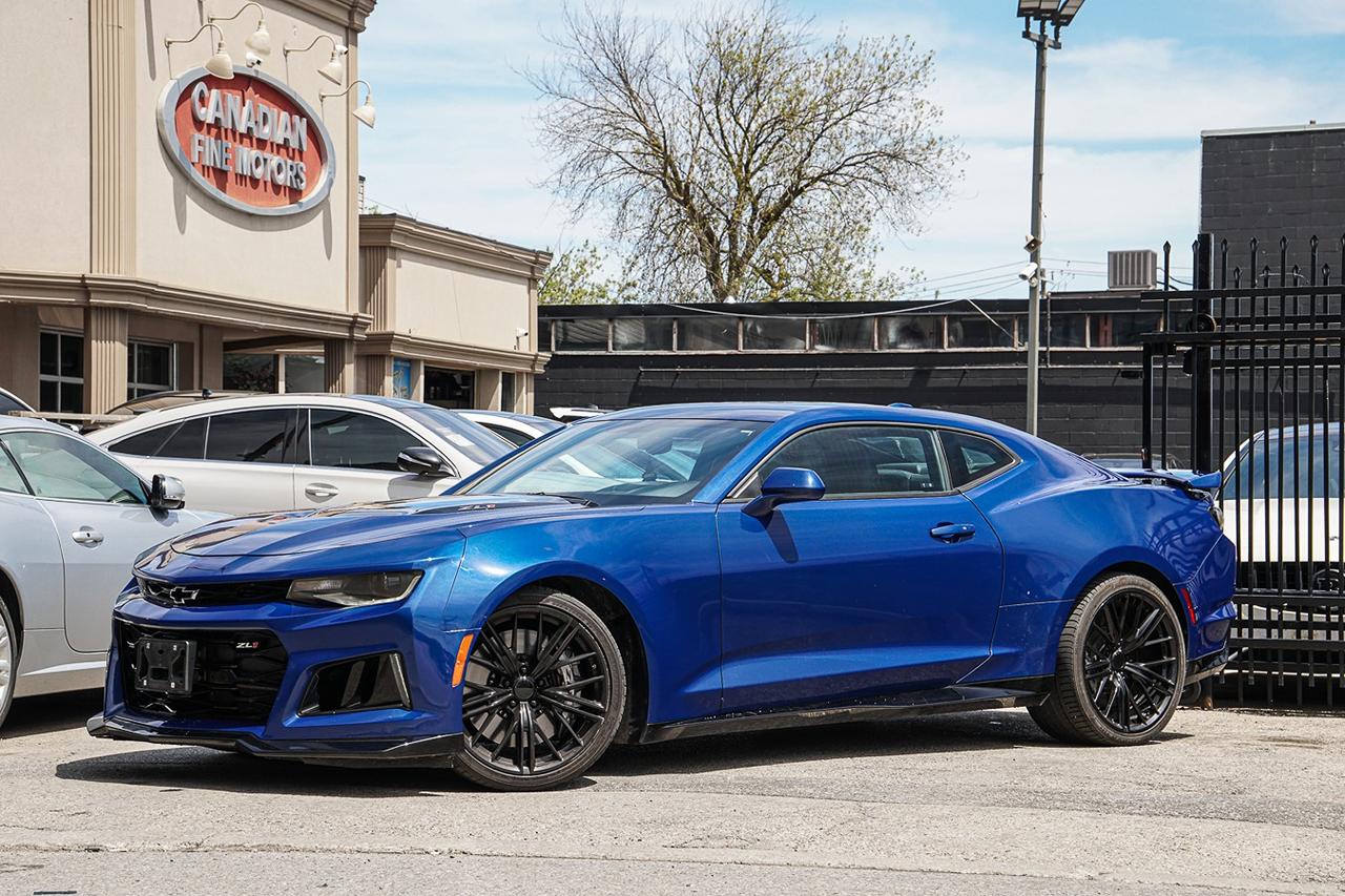 2020 Chevrolet Camaro ZL1 Coupe MANUAL |HUD|RECARO SEATS|COOLED SEATS| Photo