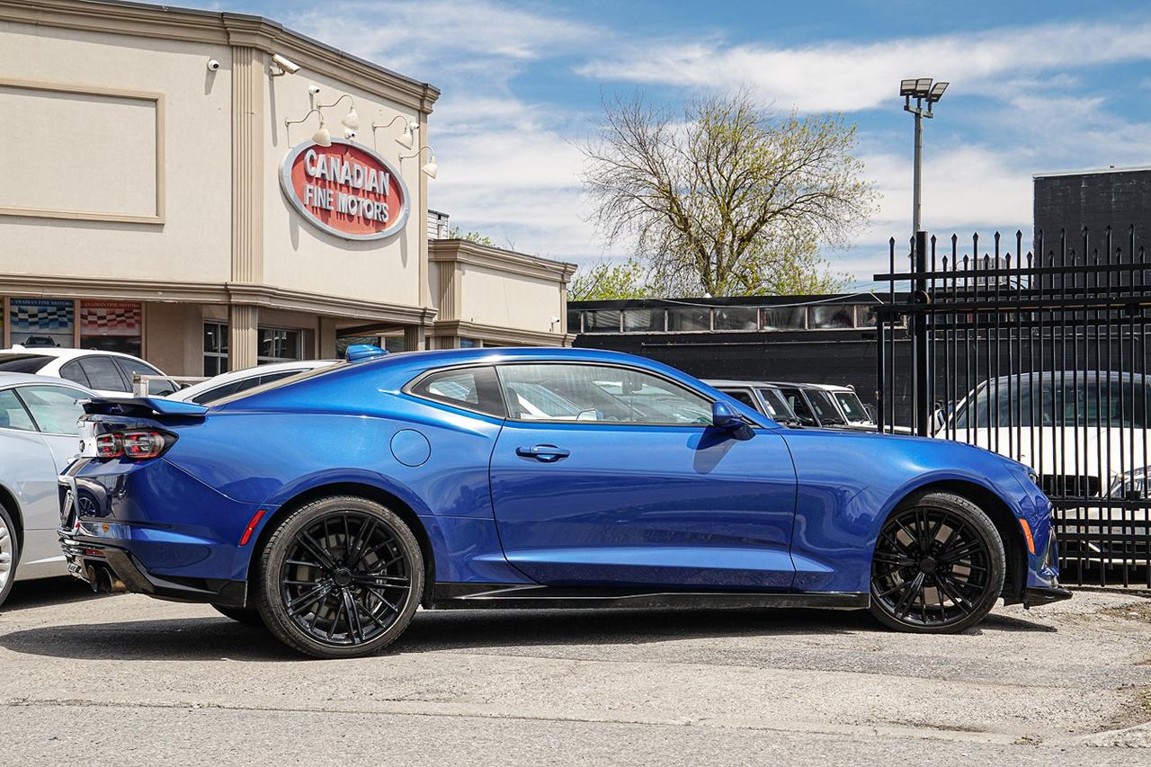 2020 Chevrolet Camaro ZL1 Coupe MANUAL |HUD|RECARO SEATS|COOLED SEATS| Photo