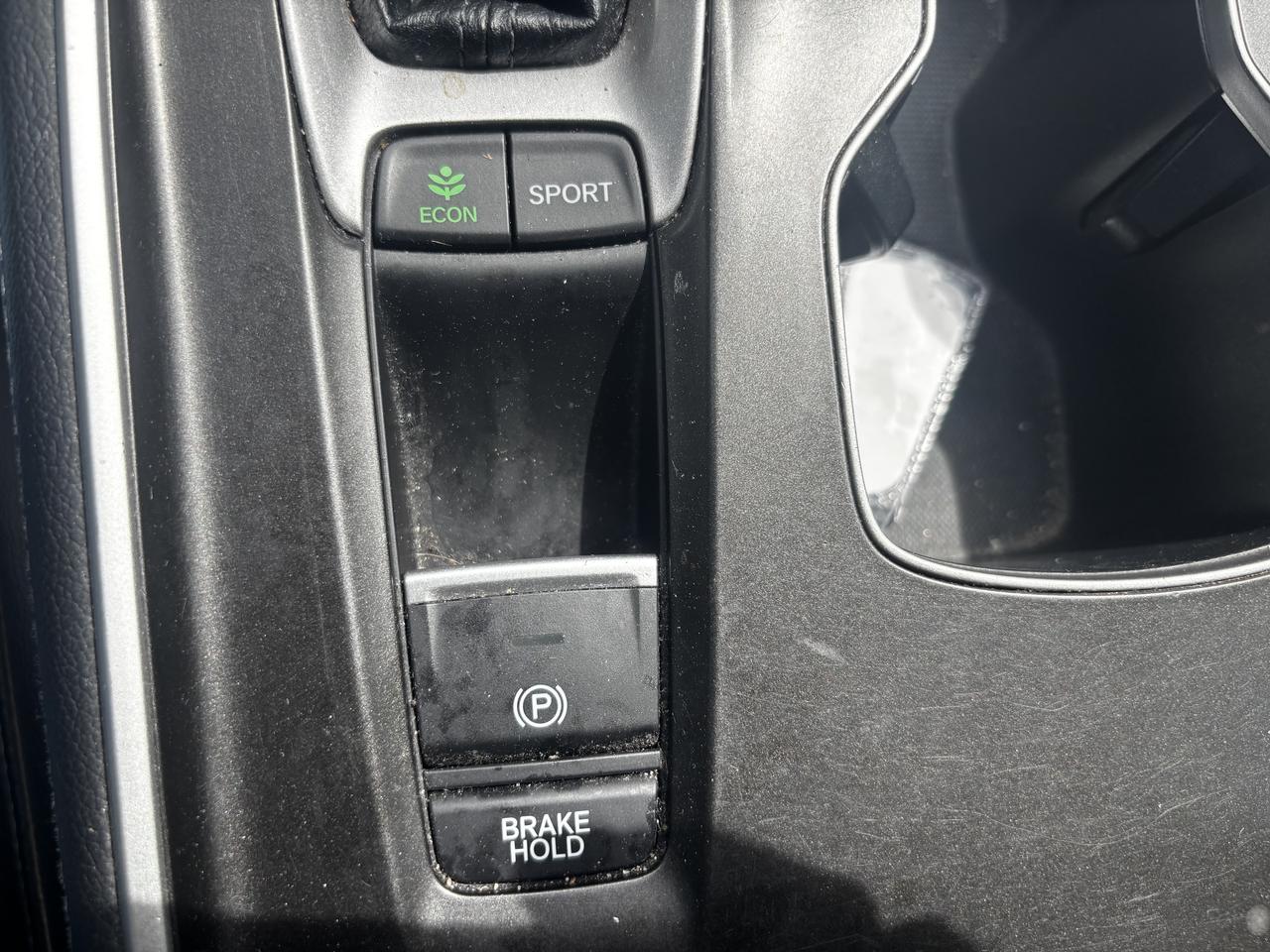 2018 Honda Accord Touring, Leather, Navigation, Heated /cooled seats Photo