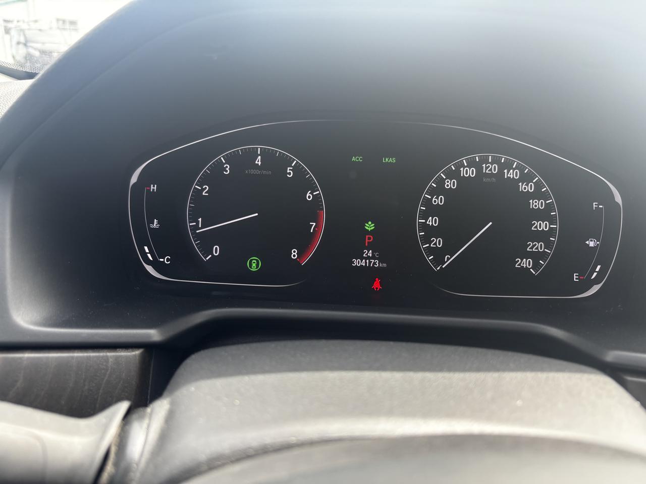 2018 Honda Accord Touring, Leather, Navigation, Heated /cooled seats Photo