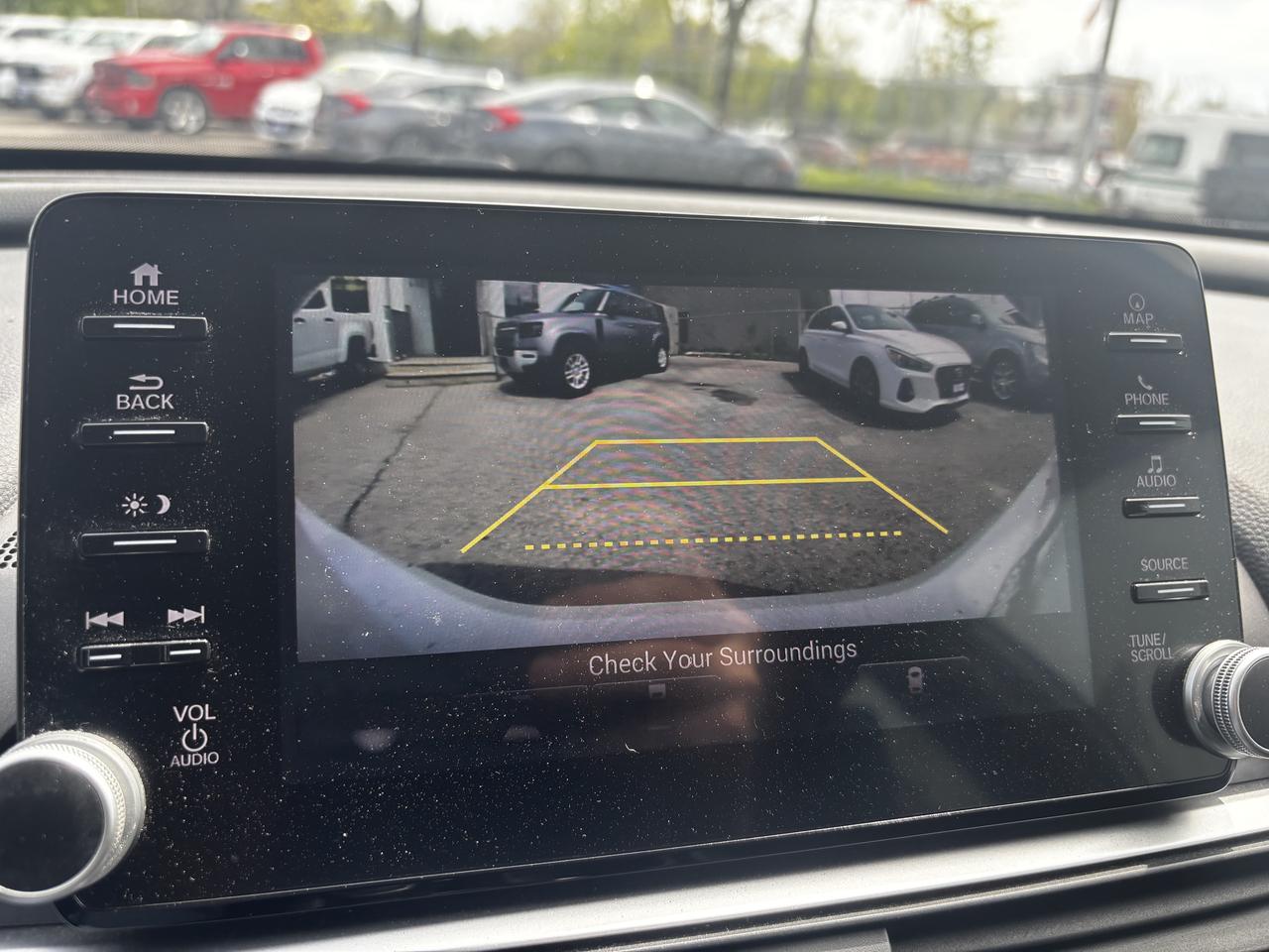 2018 Honda Accord Touring, Leather, Navigation, Heated /cooled seats Photo